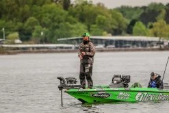 Abu Garcia Adrian Avenas Fantasista Premier / Revo Rocket Wacky Worm Combo -Visserij Vondsten adrian avenas abu garcia fnps68 5 revo2rckt30 wacky worm spinning combo 61352.1651242883