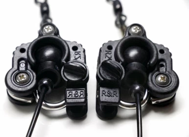 R&R R2 Outrigger Clips - Set Of 2 Mirrored Clips 3 R&R R2 Outrigger Clips - Set Of 2 Mirrored Clips