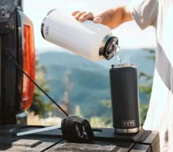 YETI Rambler 26oz Bottle With Straw Cap 11 YETI Rambler 26oz Bottle With Straw Cap -Visserij Vondsten yeti rambler 26oz bottle with straw cap 58935.1679101683
